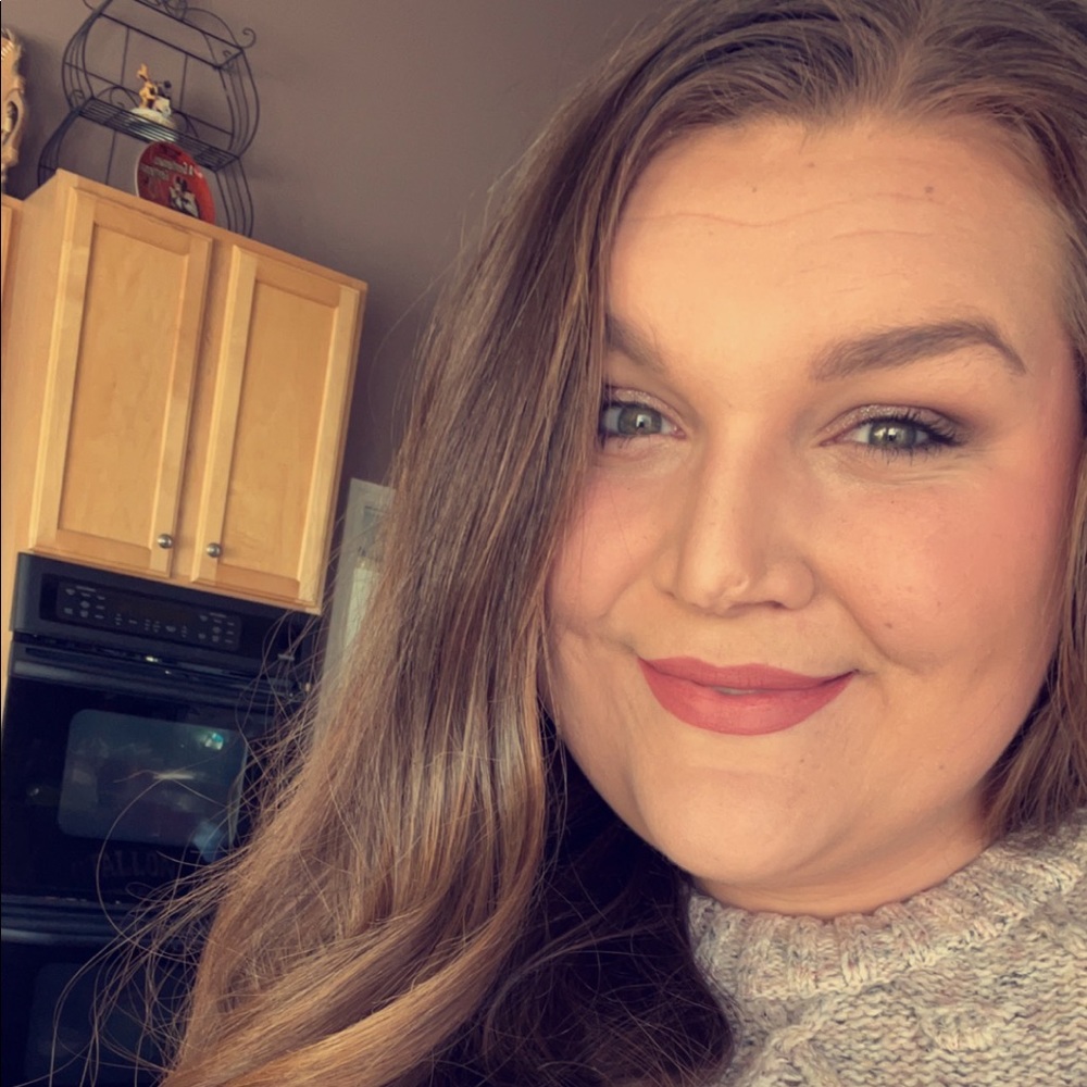 Meet your Posher, Alexa